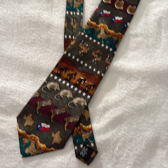Texas-themed Necktie, NWT - Picture 5 of 5